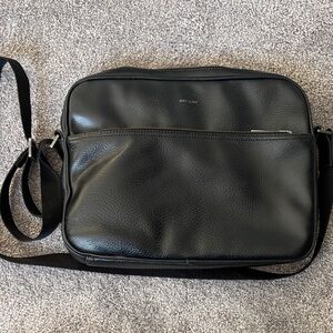 Matt & Nat Black Messenger Bag